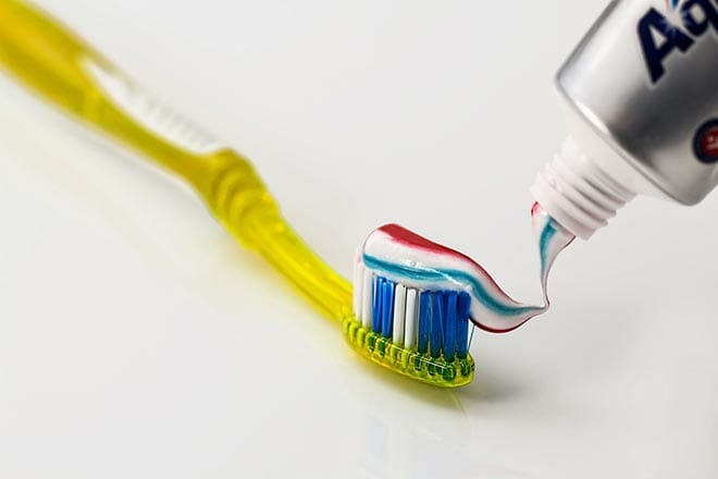 Using Toothpaste Processing Equipment